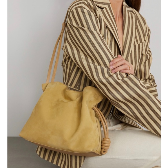 LOEWE
Flamenco leather-trimmed nubuck clutch - Picture 11 of 16